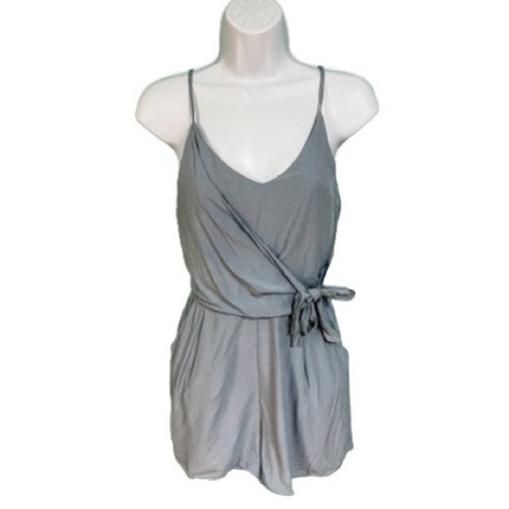 One Clothing Light Chambray Blue Wrap Romper Womens XS